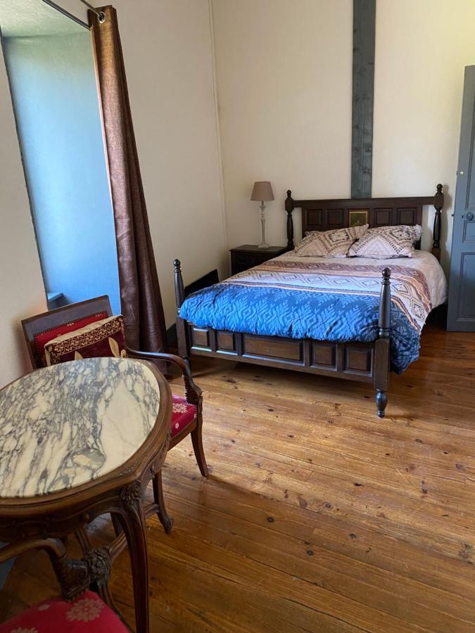 Tour Du Chateau De Gondole Le Cendre Kültér fotó